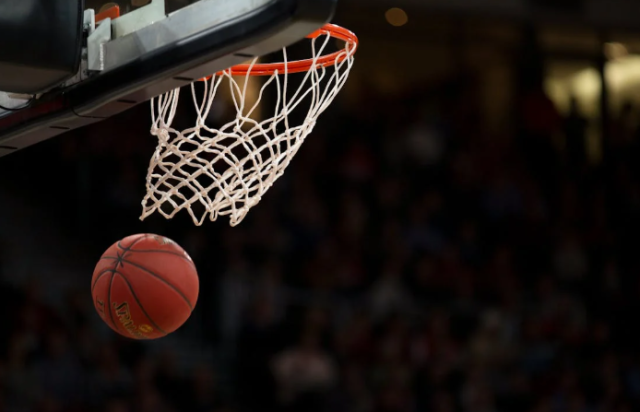 Winthrop Extends Men’s Basketball Coach Mark Prosser’s Contract