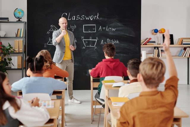 South Carolina Launches Pilot Program Allowing Public Schools to Hire Non-Certified Teachers