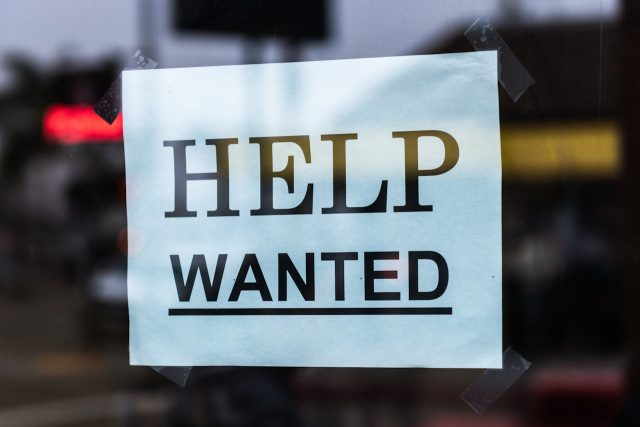 States Whose Unemployment Claims Are Increasing the Most – WalletHub Study