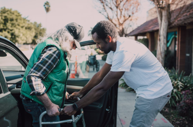 Healthy Living with Dr. Hall: 52 Random Acts of Kindness