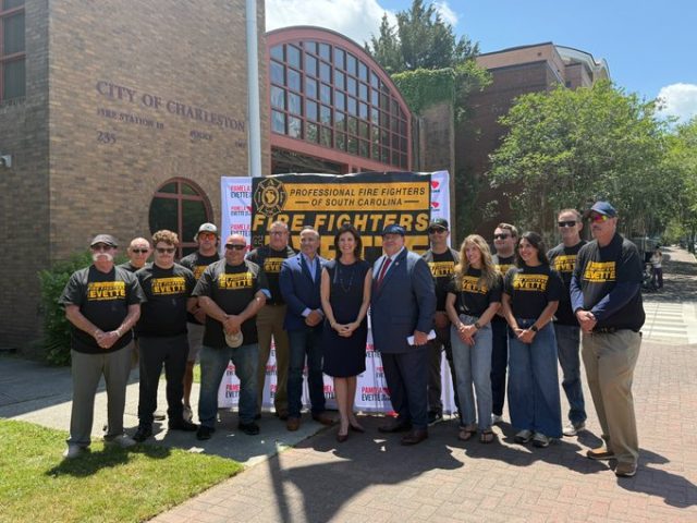 Professional Fire Fighters Association of South Carolina Endorses Evette for Governor