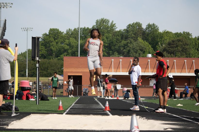 South Pointe Sprints, York Throws Highlight 4A District 2 Meet